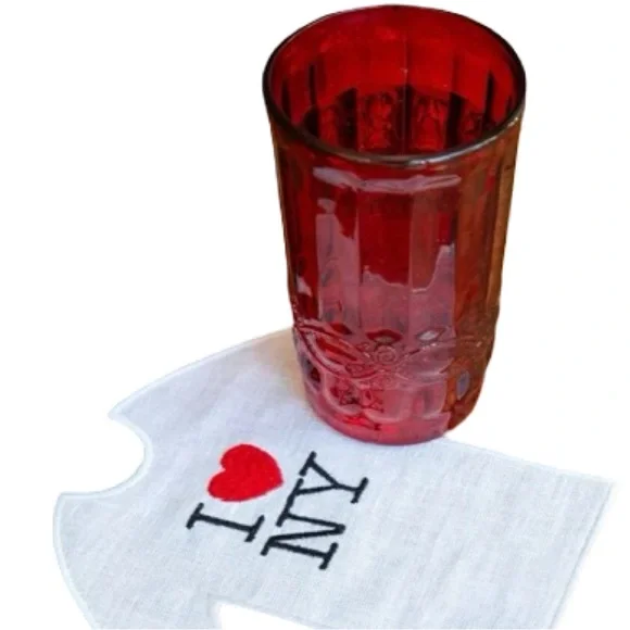 NWT I ❤️ NY T-Shirt Cocktail Napkins Set of 4 100% Linen by Chefanie - Picture 3 of 9